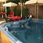 Santiago Hotel