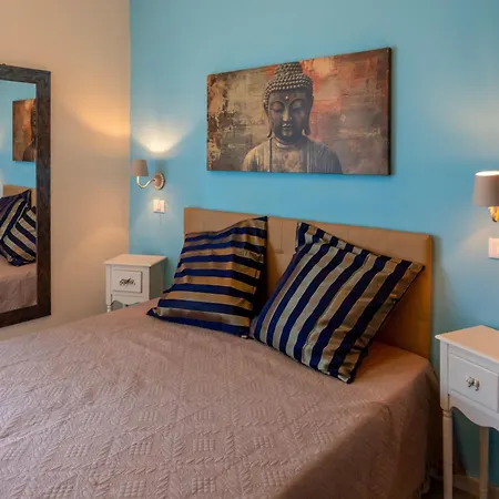 Hotel Santiago 3*