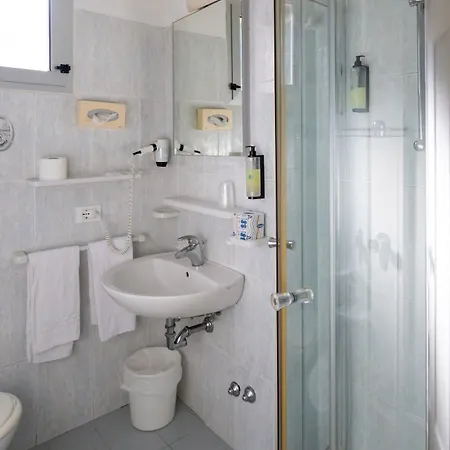 Hotel Santiago Milano Marittima